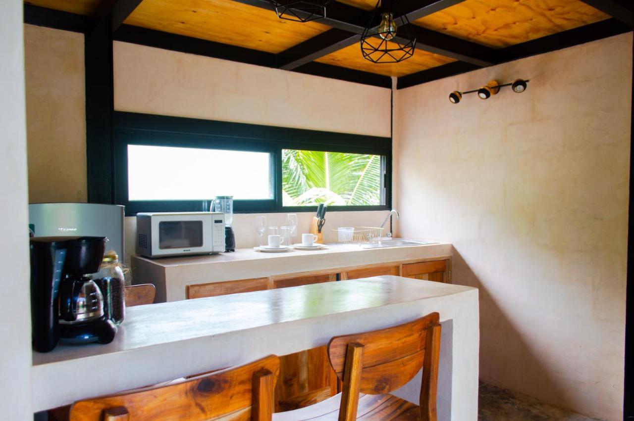 Xtambaa Cabins & Spa Only Adults El Cuyo Extérieur photo