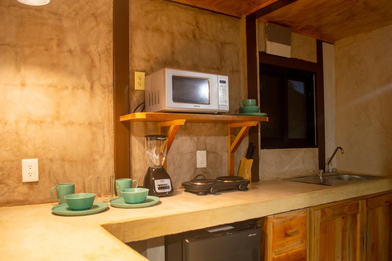 Xtambaa Cabins & Spa Only Adults El Cuyo Extérieur photo