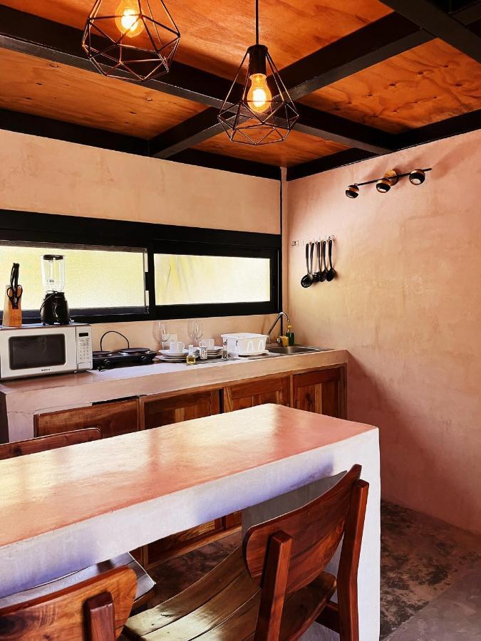 Xtambaa Cabins & Spa Only Adults El Cuyo Extérieur photo
